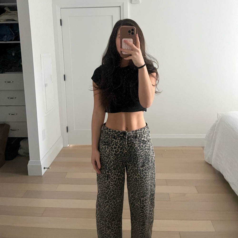 Leopard Jeans - Picture 4 of 4